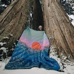 Outdoor camping blanket
